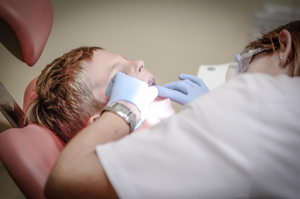 Patiente chez le dentiste